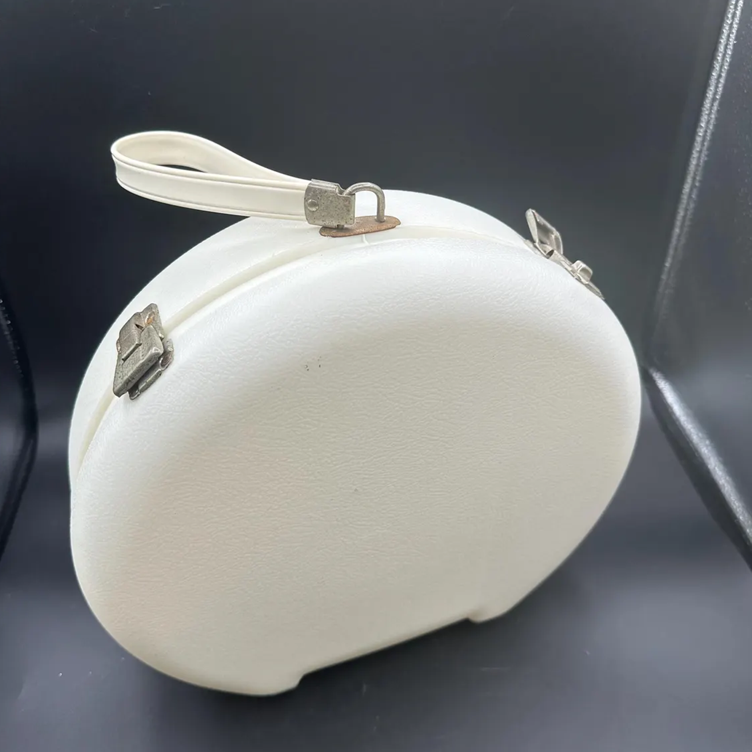 Off-White Vintage Oval Hard Travel Carry Case With Matching Curved Hand Grip, Aged Silver Latch Hardware And Blank Spacious Unlined Interior Cavity